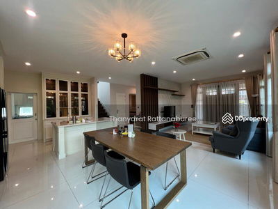 Nantawan Bangna Km.7, Samut Prakan, Thailand Nantawan Bangna Km.7, Samut Prakan, Thailand