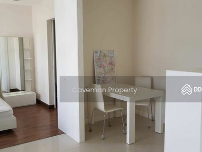 Q House Condo Sathorn, Bangkok, Thailand Q House Condo Sathorn, Bangkok, Thailand