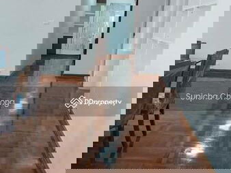 Vanicha Park Langsuan, Bangkok, Thailand Vanicha Park Langsuan, Bangkok, Thailand