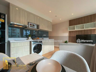 Runesu Thonglor 5, Bangkok, Thailand Runesu Thonglor 5, Bangkok, Thailand