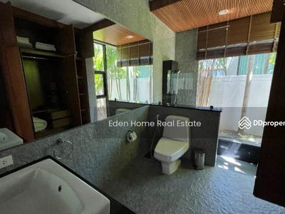 Beautiful 3-Bedroom Pool Villa in Nai Harn, Phuket., Thailand Beautiful 3-Bedroom Pool Villa in Nai Harn, Phuket., Thailand