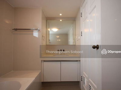 Jaspal's Residential I, Bangkok, Thailand Jaspal's Residential I, Bangkok, Thailand