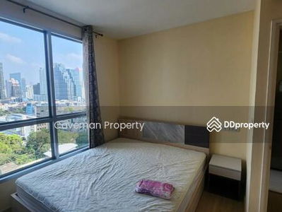 Life @ Sathorn 10, Bangkok, Thailand Life @ Sathorn 10, Bangkok, Thailand