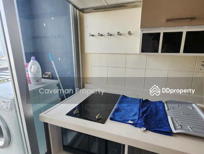 Life @ Sathorn 10, Bangkok, Thailand Life @ Sathorn 10, Bangkok, Thailand