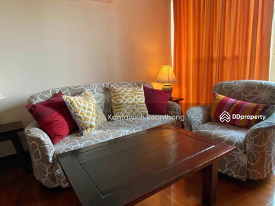 Baan Siri Sathorn Yenakard, Bangkok, Thailand Baan Siri Sathorn Yenakard, Bangkok, Thailand