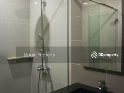 Edge Sukhumvit 23, Bangkok, Thailand Edge Sukhumvit 23, Bangkok, Thailand