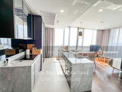 The Monument Sanampao, Bangkok, Thailand The Monument Sanampao, Bangkok, Thailand