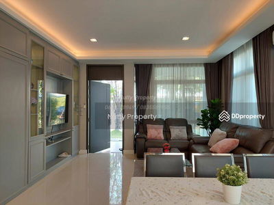 Mantana Bangna Km.7, Samut Prakan, Thailand Mantana Bangna Km.7, Samut Prakan, Thailand