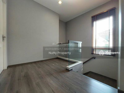 Mantana Bangna Km.7, Samut Prakan, Thailand Mantana Bangna Km.7, Samut Prakan, Thailand