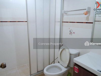 Lumpini Ville Cultural Center, Bangkok, Thailand Lumpini Ville Cultural Center, Bangkok, Thailand