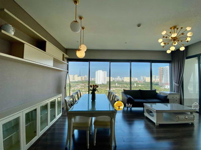 Diamond Island, Vietnam Diamond Island, Vietnam