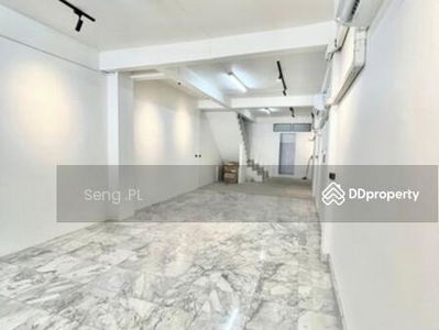 Townhouse for rent, 4 floors, Sukhumvit 55, Thonglor, Bangkok., Thailand Townhouse for rent, 4 floors, Sukhumvit 55, Thonglor, Bangkok., Thailand