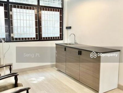 Townhouse for rent, 4 floors, Sukhumvit 55, Thonglor, Bangkok., Thailand Townhouse for rent, 4 floors, Sukhumvit 55, Thonglor, Bangkok., Thailand