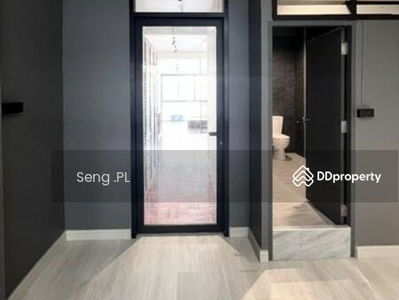 Townhouse for rent, 4 floors, Sukhumvit 55, Thonglor, Bangkok., Thailand Townhouse for rent, 4 floors, Sukhumvit 55, Thonglor, Bangkok., Thailand