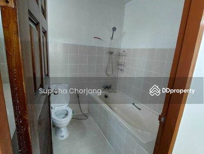 10260, Bangkok, Thailand 10260, Bangkok, Thailand