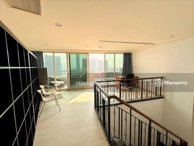 Watermark Chaophraya, Bangkok, Thailand Watermark Chaophraya, Bangkok, Thailand