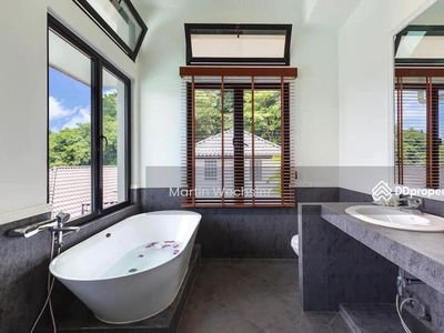 Large 4-Br Villa close to Cape Panwa, Phuket., Thailand Large 4-Br Villa close to Cape Panwa, Phuket., Thailand