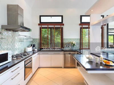 Large 4-Br Villa close to Cape Panwa, Phuket., Thailand Large 4-Br Villa close to Cape Panwa, Phuket., Thailand