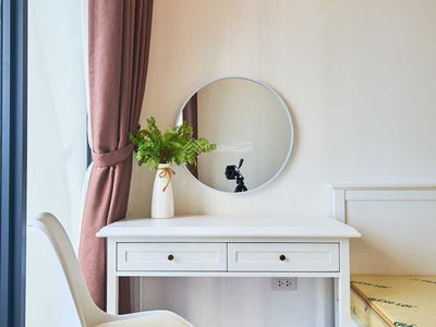 Central Field Trung Kính, Vietnam Central Field Trung Kính, Vietnam