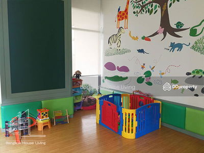 Bright Sukhumvit 24, Bangkok, Thailand Bright Sukhumvit 24, Bangkok, Thailand