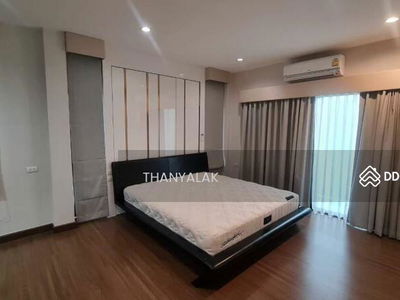 Luxury 2-story detached house, Village: Lumpini Suan Luang Rama 9,, Bangkok, Thailand Luxury 2-story detached house, Village: Lumpini Suan Luang Rama 9,, Bangkok, Thailand