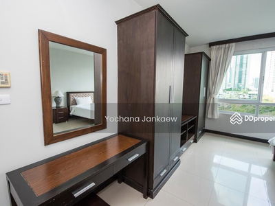 Baan Thirapa, Bangkok, Thailand Baan Thirapa, Bangkok, Thailand