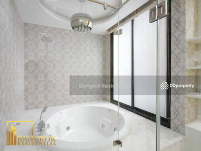 Townhouse in Compound, Bangkok, Thailand Townhouse in Compound, Bangkok, Thailand