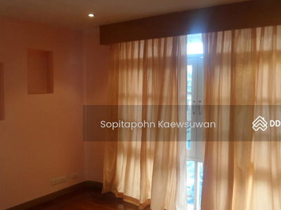 10310, Bangkok, Thailand 10310, Bangkok, Thailand