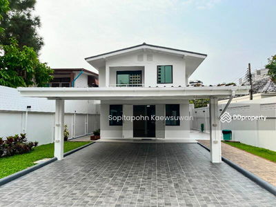 10400, Bangkok, Thailand 10400, Bangkok, Thailand