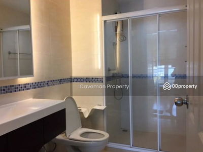 Life @ Sathorn 10, Bangkok, Thailand Life @ Sathorn 10, Bangkok, Thailand