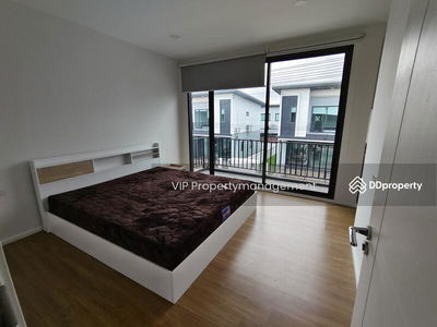 Lake Serene Rama II (Phase 4), Samut Sakhon, Thailand Lake Serene Rama II (Phase 4), Samut Sakhon, Thailand