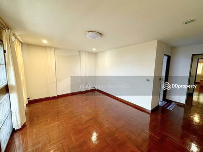 Location: BTS Senanikom, SRT Wat Miannaree, Vibhavadi 42, Soi 18, Intersection 3, 4-story townhome for rent, Bangkok., Thailand Location: BTS Senanikom, SRT Wat Miannaree, Vibhavadi 42, Soi 18, Intersection 3, 4-story townhome for rent, Bangkok., Thailand
