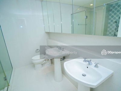 AGUSTON Sukhumvit 22, Bangkok, Thailand AGUSTON Sukhumvit 22, Bangkok, Thailand