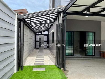 The Connect UP 3 Ladprao 126, Bangkok, Thailand The Connect UP 3 Ladprao 126, Bangkok, Thailand