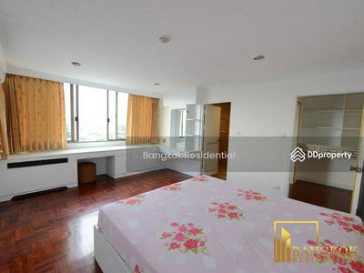 Oriental Towers, Bangkok, Thailand Oriental Towers, Bangkok, Thailand