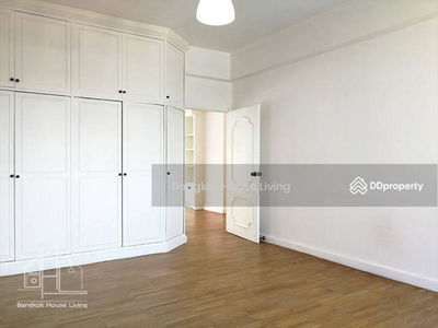 Arcadia Tower, Bangkok, Thailand Arcadia Tower, Bangkok, Thailand