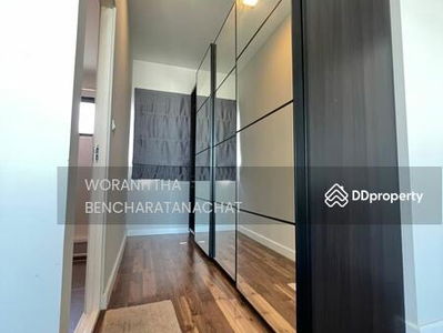 Manthana Lake Watcharapol, Bangkok, Thailand Manthana Lake Watcharapol, Bangkok, Thailand