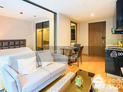 Altitude Define, Bangkok, Thailand Altitude Define, Bangkok, Thailand