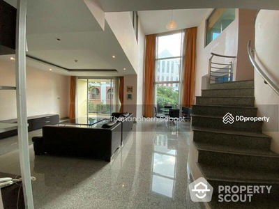 Seven Place Residences, Bangkok, Thailand Seven Place Residences, Bangkok, Thailand