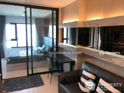 Life Asoke, Bangkok, Thailand Life Asoke, Bangkok, Thailand