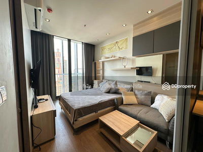 Park Origin Phrom Phong, Bangkok, Thailand Park Origin Phrom Phong, Bangkok, Thailand