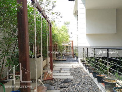 Lily House Mansion, Bangkok, Thailand Lily House Mansion, Bangkok, Thailand