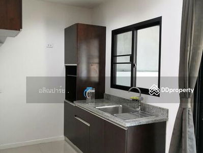 Patio Srinakarin-Rama9, Bangkok, Thailand Patio Srinakarin-Rama9, Bangkok, Thailand