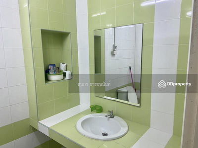 Nakhon Pathom, Nakhon Pathom, Thailand Nakhon Pathom, Nakhon Pathom, Thailand