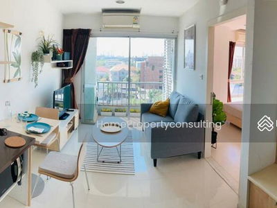 Whizdom@Punnawithi Station, Bangkok, Thailand Whizdom@Punnawithi Station, Bangkok, Thailand