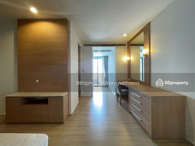 Charoenjai Place, Bangkok, Thailand Charoenjai Place, Bangkok, Thailand