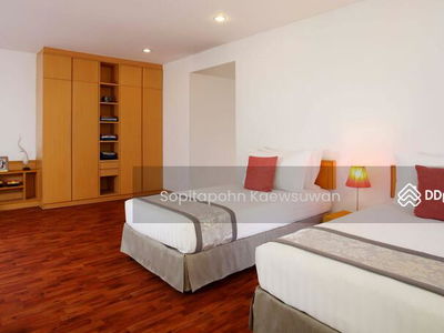 Ekamai Gardens, Bangkok, Thailand Ekamai Gardens, Bangkok, Thailand