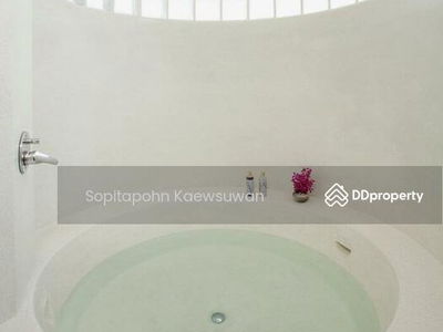 Ekamai Gardens, Bangkok, Thailand Ekamai Gardens, Bangkok, Thailand