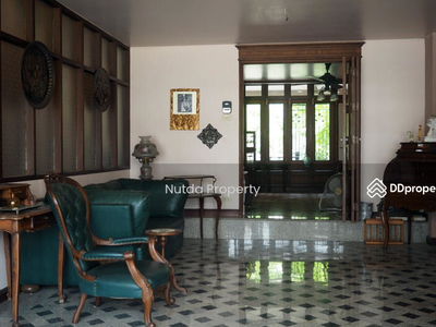 Townhome Sukhumvit 50, Bangkok, Thailand Townhome Sukhumvit 50, Bangkok, Thailand