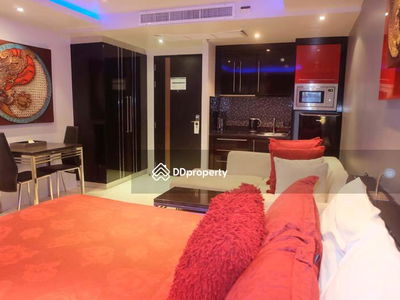 Patong studio near the beachfront, Phuket, Thailand Patong studio near the beachfront, Phuket, Thailand